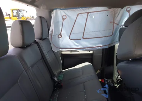 2015 Ford F-250 Xl z USA, uszkodzony, nr VIN 1FD7W2A63FEB15050